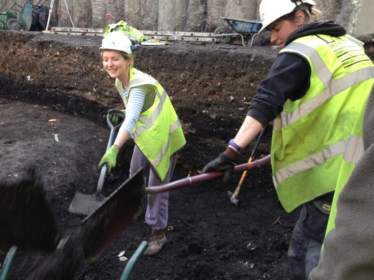 Excavating London City Ditch